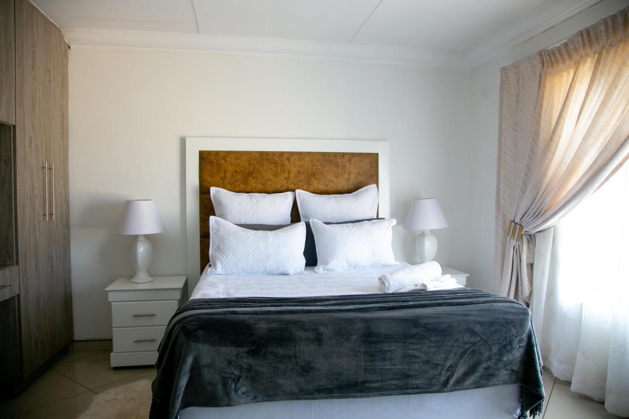 Angelocean Guest House Witbank Exterior foto